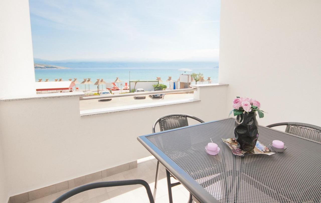 Beach Apartment Baska Eksteriør bilde